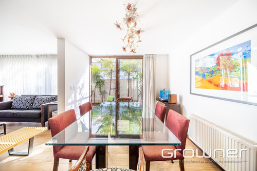 Video Tour. Hermosa Casa En Venta En Las Condes 