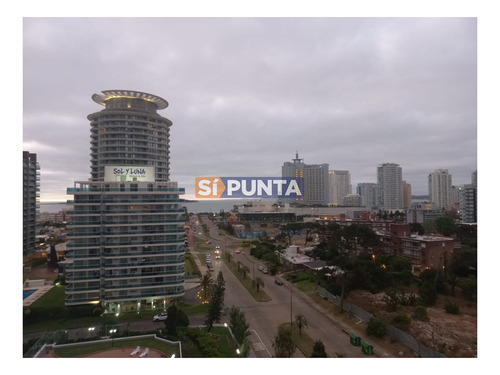 Imagen 27 de 27 de Vende Apartamento De 2 Dormitorios Y Medio En Chiverta, Reciclado Completo. Punta Del Este