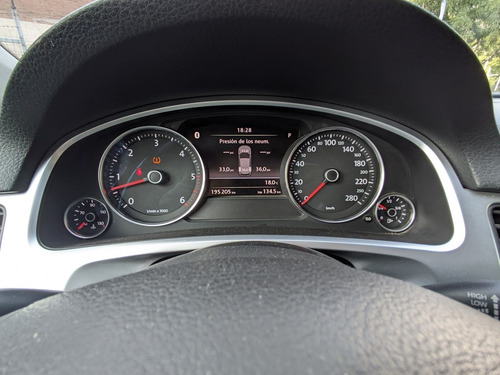 Imagen 11 de 15 de Volkswagen Touareg 4.2 V8 Tdi 2011