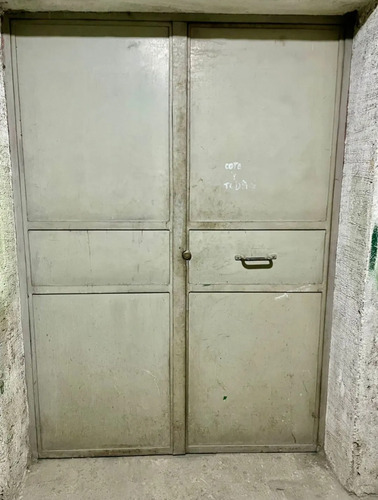 Bodega A Pasos De Torre Entel