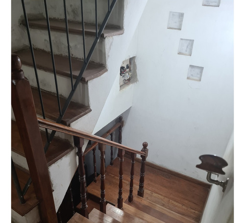 Casa Con Jardín, Pileta Y Parrilla En Lote Doble - Apto Crédito- Dueño Directo - Merlo