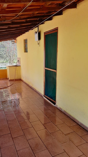 Imagem 25 de 30 de Chácara 22.400m2, Rica Em Água Com Riacho, 3 Casas Sendo 1 Sede E 2 Casas De Caseiro, Pomar, Topografia Plana, Ótima Localização - Ch00218 - 70678592