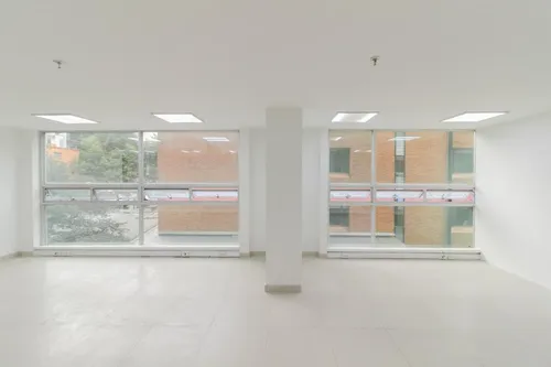 Oficina En Venta En Chico Reservado. Cod V1021332