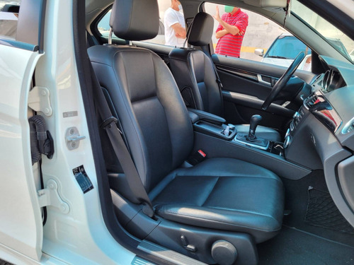 Imagem 9 de 15 de Mercedes-benz C 180 1.6 Cgi Sport 16v Turbo Gasolina 4p
