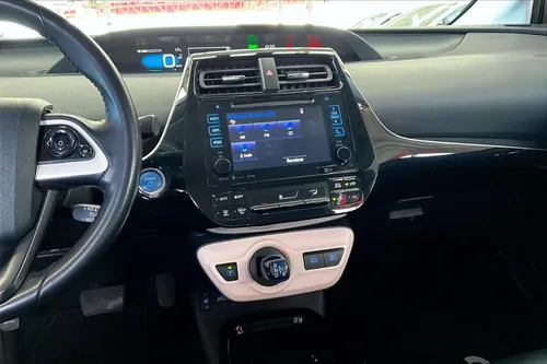 Toyota Prius 1.8 Premium Cvt