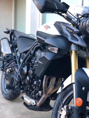 Triump Tiger 800