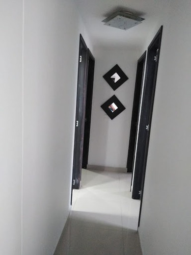 Imagen 9 de 21 de Apartamento En Venta Sector Euro 1092-865
