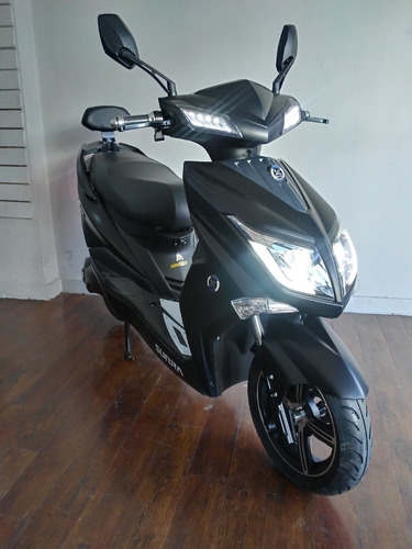 Imagen 8 de 25 de Scooter Electrico Hawk Sunra Litio 3000w Moto Eco Capital