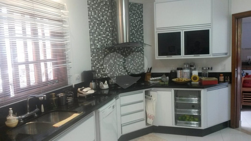 Imagem 8 de 30 de Sobrado Maravilhoso A Venda Em Condomínio Fechado No Tremembé - 5 Dorms (3 Suítes) E 4 Vagas - Reo172909