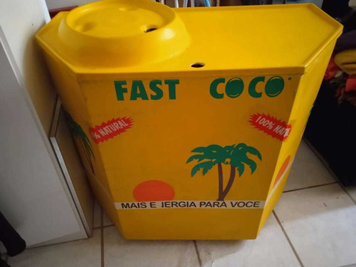 Imagem 1 de 3 de Carrinho De Água Coco