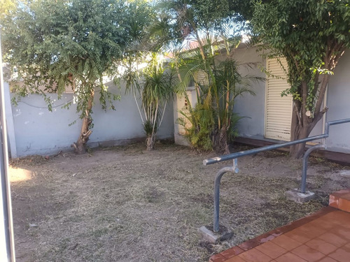Se Vende Casa. Facilidades, En Bo. Libertador Ii