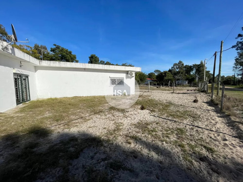 Venta De Casa Y Terreno En Parque Del Plata Norte