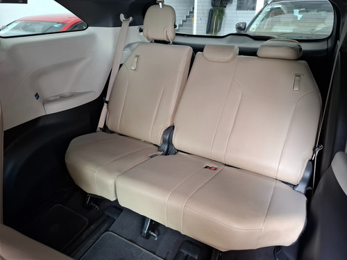 Toyota Sienna 2.5 Limited At hibrida