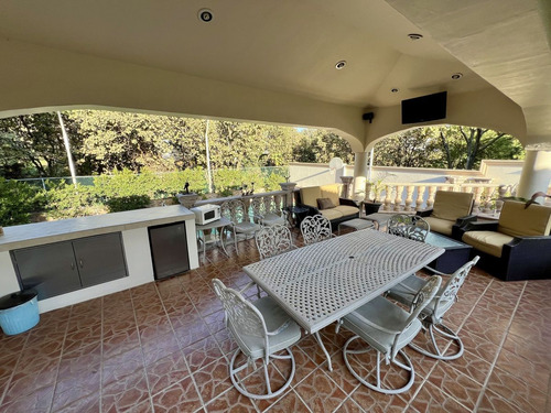Casa En Venta En El Palomar