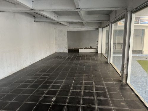 Imagen 9 de 12 de Venta Local Comercial En Av. Giannatassio