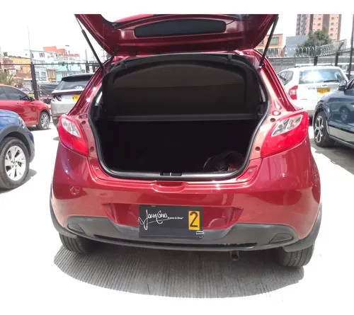 Mazda 2 Hb Mt - 2015