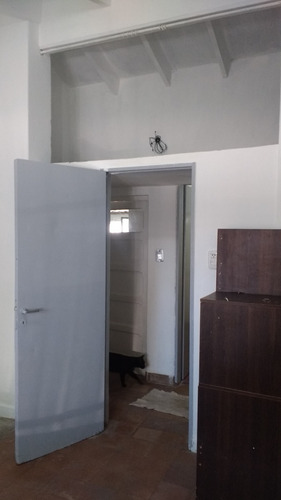 Venta Casa Con Jardín En Villa Concepción, San Martín/san Andrés