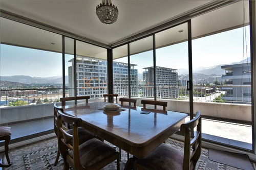 Parque Privado / Las Condes / Cantagallo