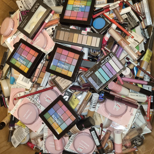 Lote De 50 Cosméticos Americanos (saldos)