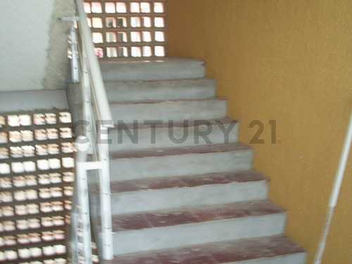 Apartamento Vacacional En Venta Ubicado En Carayaca, Edo. La Guaira. L.ll