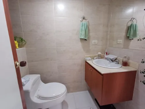 Apartamento En Venta En El Poblado. Cod V12295