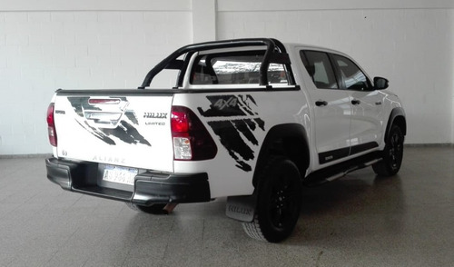 Imagen 11 de 13 de Toyota 2017 Hilux L/16 2.8 Dc 4x4 Tdi Lim At6