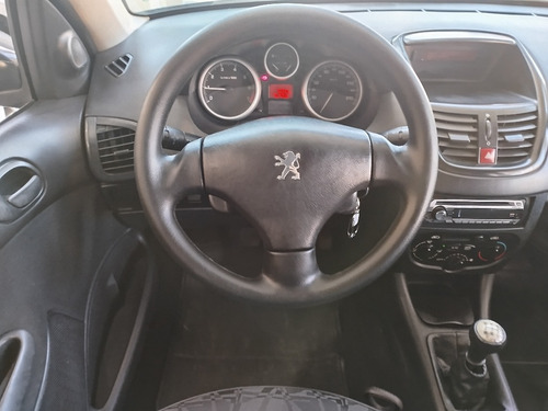 Peugeot 207 1.4 XR PASSION 8V FLEX 4P MANUAL