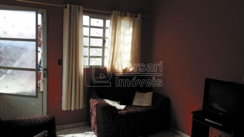 Imagem 2 de 6 de Venda De Casas / Padrão Na Cidade De Araraquara 5967
