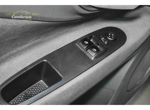 Fiat Punto 1.6 ESSENCE 16V FLEX 4P AUTOMATIZADO