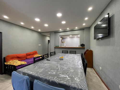 Venta Casa 4 Ambientes 4 Cuadras De Estación Castelar