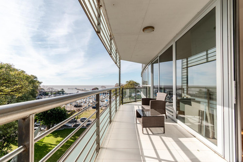 Excelente Departamento De 5 Ambientes Con Vista Al Puerto De Olivos.