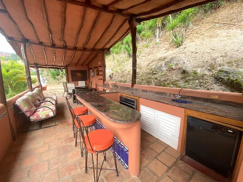 Casa En Venta En La Alameda