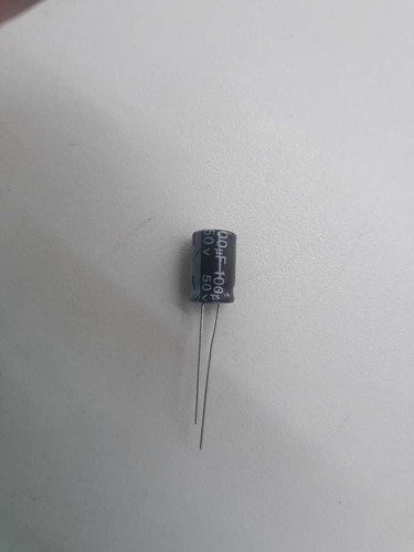 20 Pç Capacitor 100uf/50v