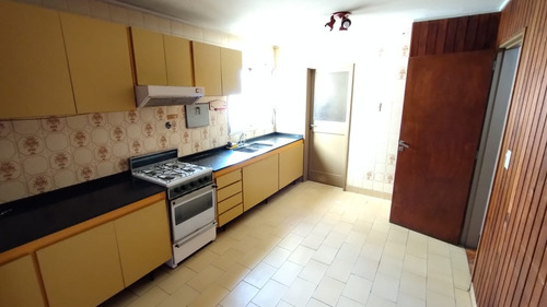 Departamento De 3amb En El Centro De Monte Grande