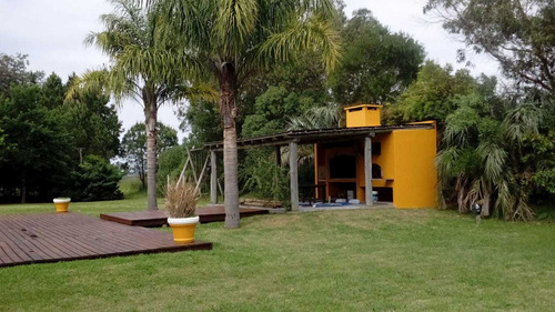 Quinta En Venta De 5 Dormitorios En La Barra