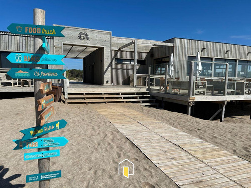 Casas en Costa Esmeralda 200-300k