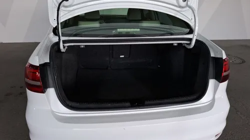 Volkswagen Jetta 2.0 LIVE TIP.