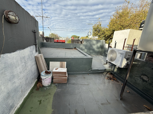 Venta Casa 3 Ambientes En Banfield