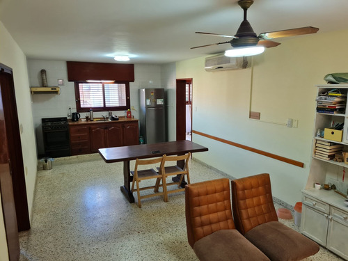 Imagen 5 de 30 de Casa Tipo Chalet En Venta Barrio Norte Avellaneda