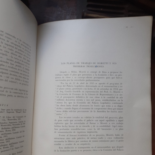 Historia Del Palacio Legislativo De Montevideo/bausero-dedic (Usado)
