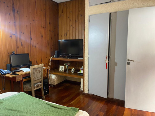 Venta Casa 5 Amb Dependencia Terraza Patio Jardin Parrilla En Floresta Norte