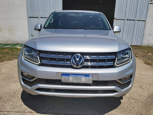 Volkswagen Amarok Dc 4x4 At 2017 Gris