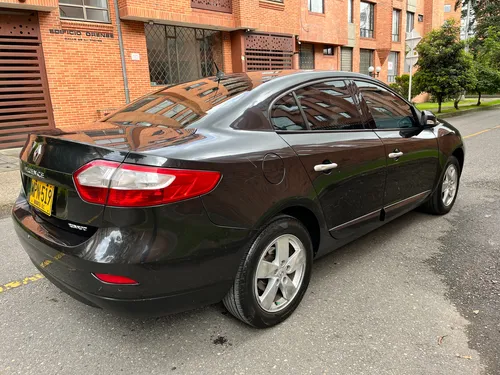 Renault Fluence 2.0 Privilege