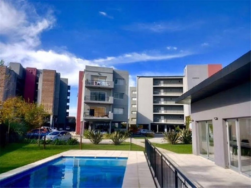 Imagen 1 de 13 de Venta Departamento 2 Ambientes En Tigre Con Cochera Y Pileta