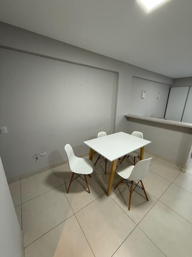 Oportunidad Imperdible, ¡descubre Estos Dos Espaciosos Monoambientes Sobre Calle Lavalle 900!