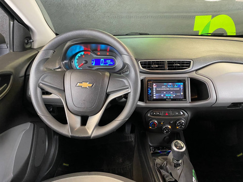 Chevrolet Onix 1.0 Mpfi Lt 8v Flex 4p Manual