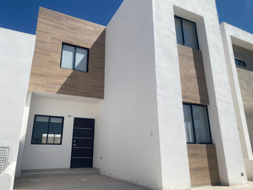 Casa En Venta En Sector Viñedos En Torreón, Coahuila