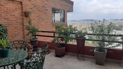 Apartamento En Venta En Bosque De Pinos. Cod V12654