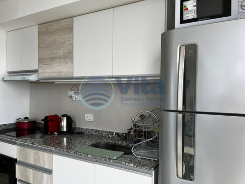 Departamento En Venta 2 Dorm Torre Alarif