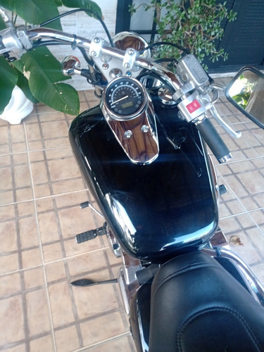 Imagem 1 de 4 de Honda Shadow